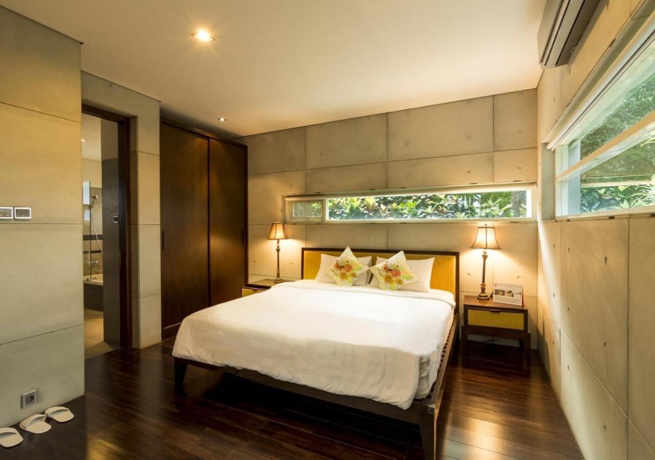 K Gallery Hotel Пасуруан Экстерьер фото